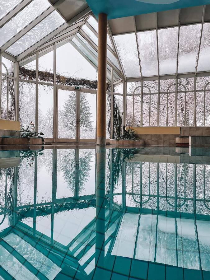 Landhotel Gschirnwirt Eugendorf Exteriör bild